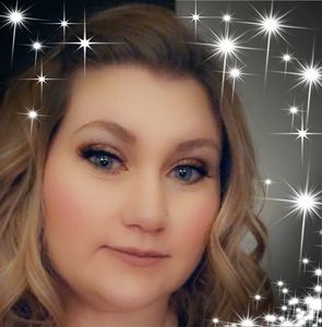 Meet your Posher, Katrina